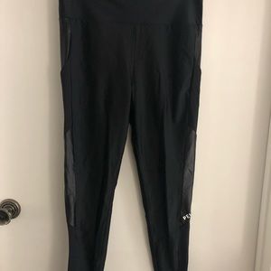 Peloton black leggings